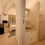 Dimora Orsini Del Balzo Aparthotel 3*