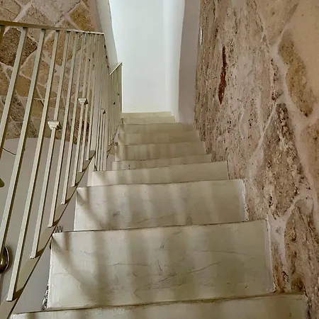 Ξενοδοχείο με διαμερίσματα Dimora Orsini Del Balzo 3*