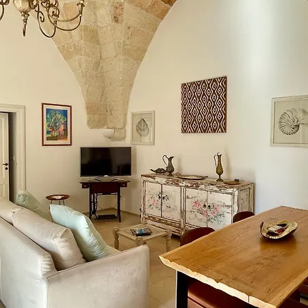 Dimora Orsini Del Balzo Aparthotel Carovigno