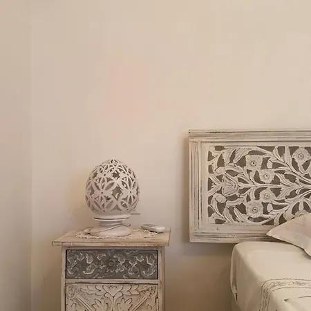Dimora Orsini Del Balzo Hotel apartamentowy *
