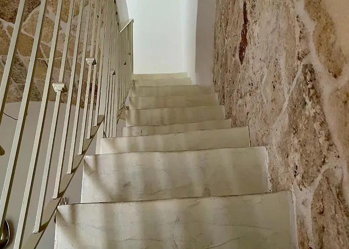 מלון דירות Dimora Orsini Del Balzo 3*