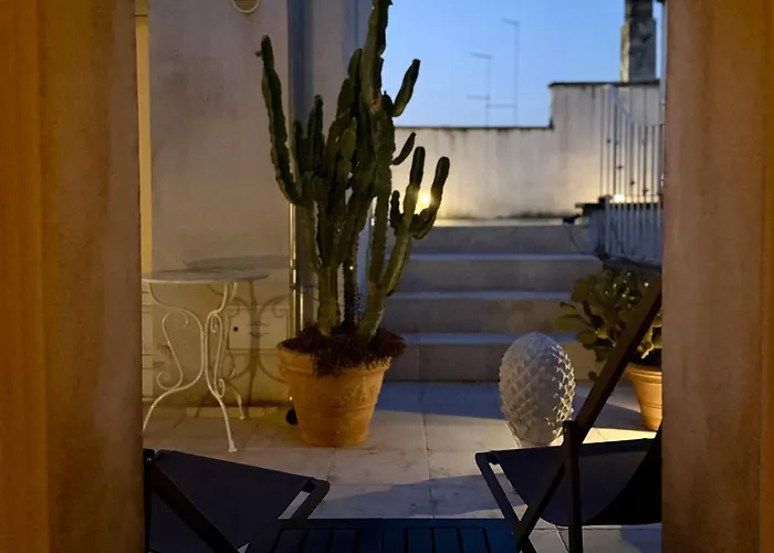 מלון דירות Dimora Orsini Del Balzo 3*