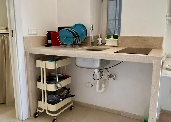 Dimora Orsini Del Balzo Aparthotel 3*